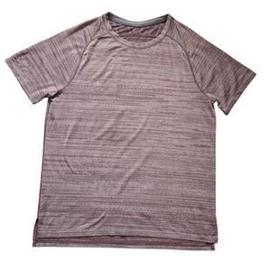 Men's Athletic Tee Berry Color Size XL